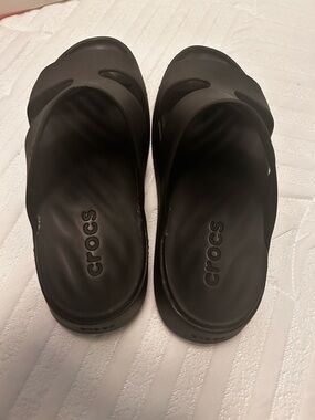 CROCS Matte Black Slide Clogs